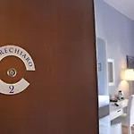 Bed & Breakfast La Dimora Luca Giordano 4*