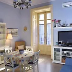 Bed & Breakfast La Dimora Luca Giordano 4*