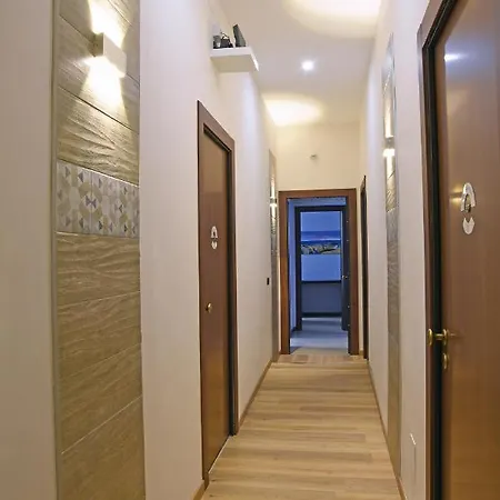 La Dimora Luca Giordano 4* Nápoly