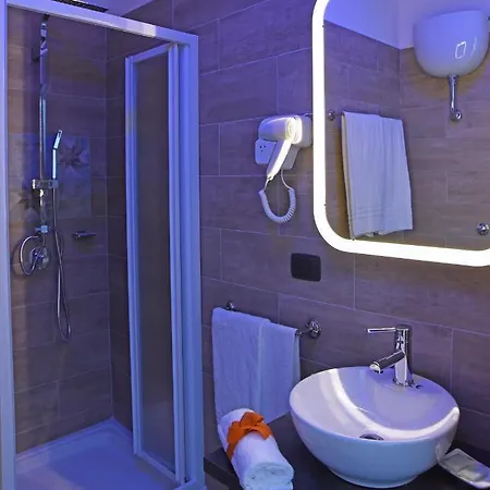 La Dimora Luca Giordano 4*