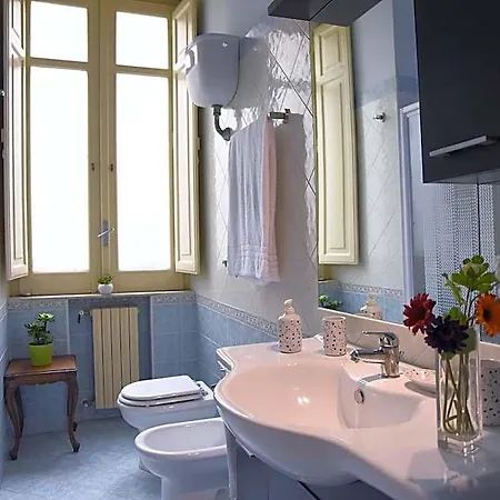 La Dimora Luca Giordano Bed & Breakfast