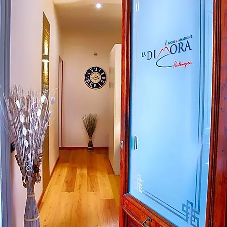 Bed & Breakfast La Dimora Luca Giordano 4*